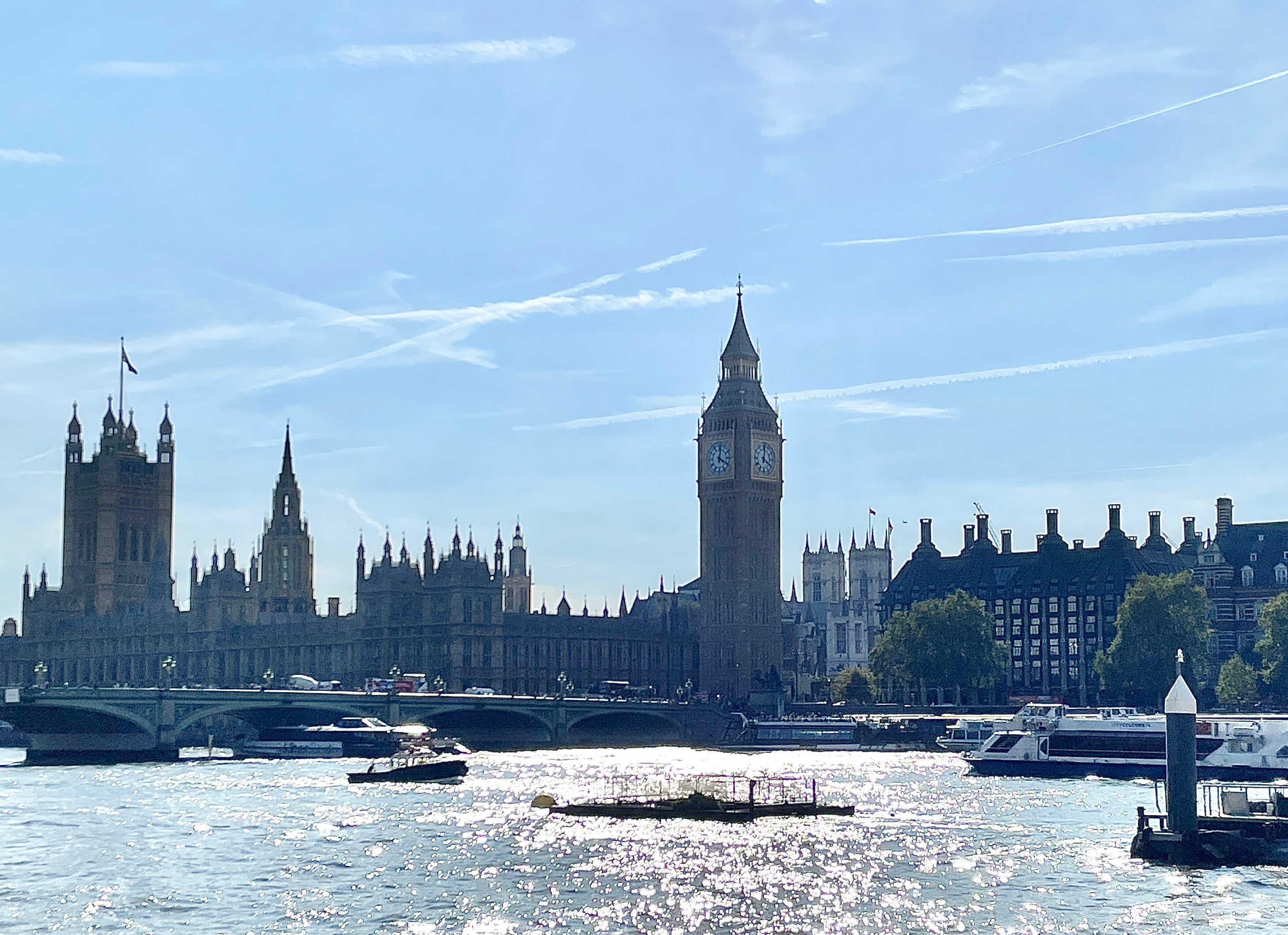 英國倫敦最新動態，城市變遷與你的成長故事